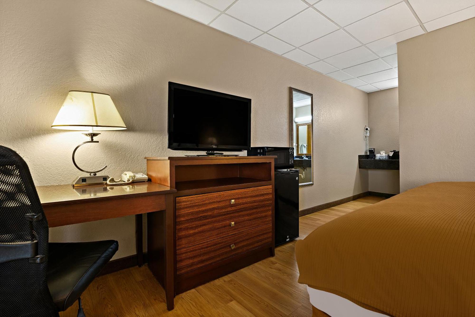 Rodeway Inn McPherson Εξωτερικό φωτογραφία